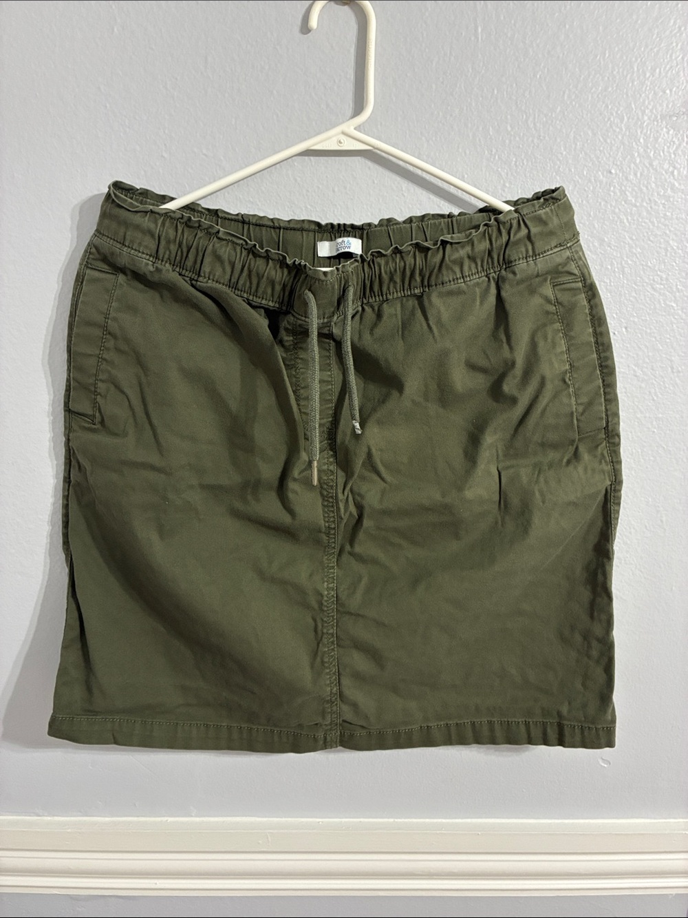 Croft & Barrow Olive Green Drawstring Utility Skirt w/ Deep Pockets Size Medium